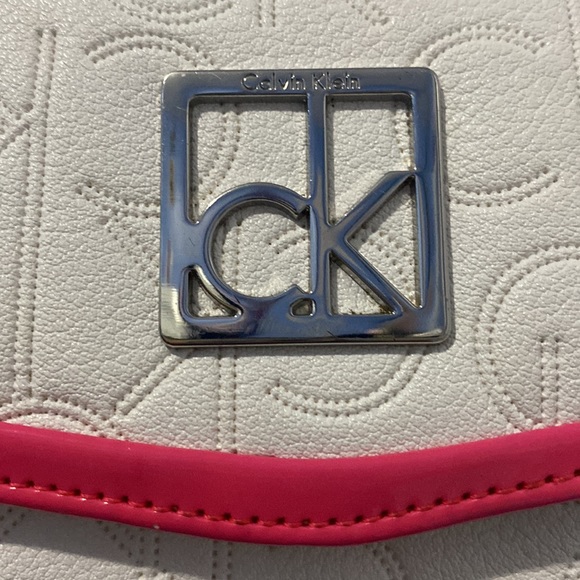 Wallet - Picture 3 of 5